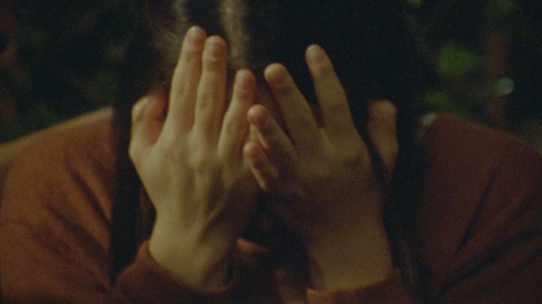 кадр из фильма Gutted