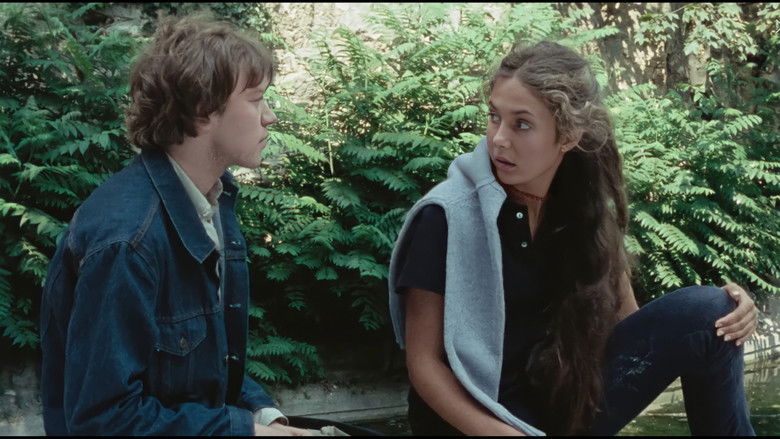 кадр из фильма Жена летчика