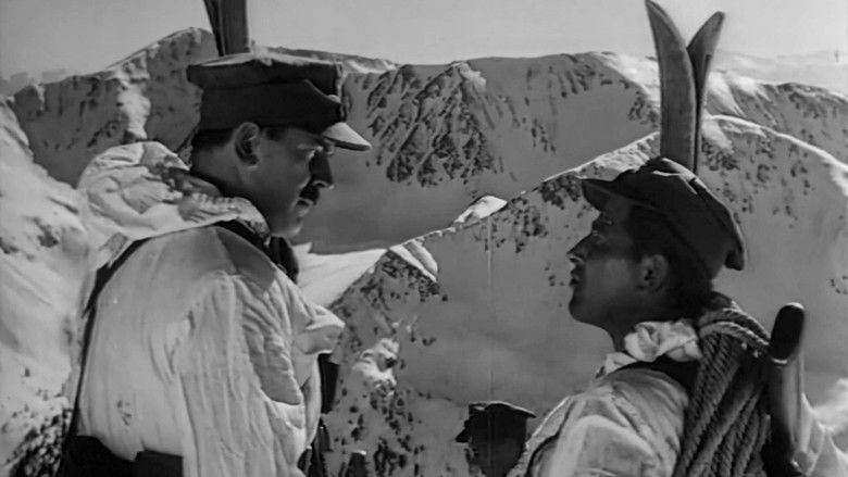 кадр из фильма Чёртово ущелье