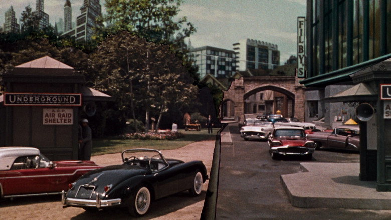 кадр из фильма Машина времени