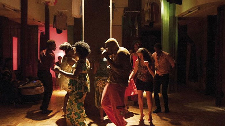 кадр из фильма Era o Hotel Cambridge