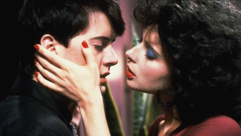 кадр из фильма Синий бархат