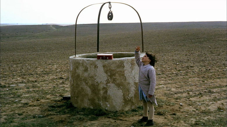 кадр из фильма Дух улья