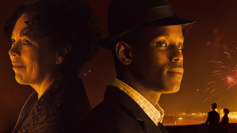 кадр из фильма Империя света