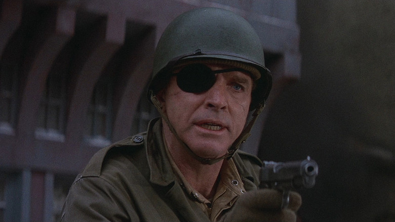 кадр из фильма Охрана замка