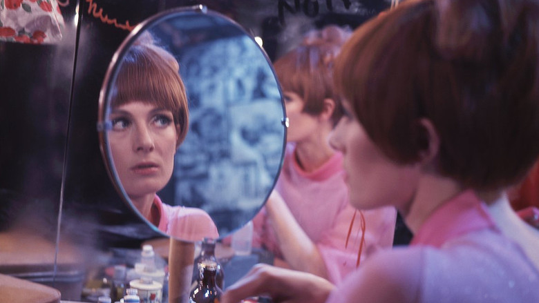 кадр из фильма Red, White, and Zero