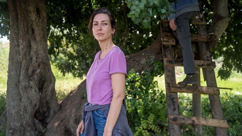 кадр из фильма The Future