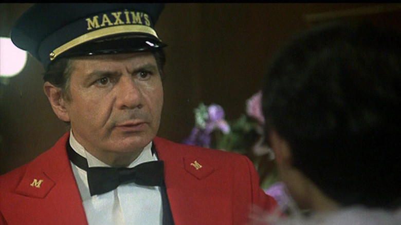 кадр из фильма Le Chasseur de chez Maxim's
