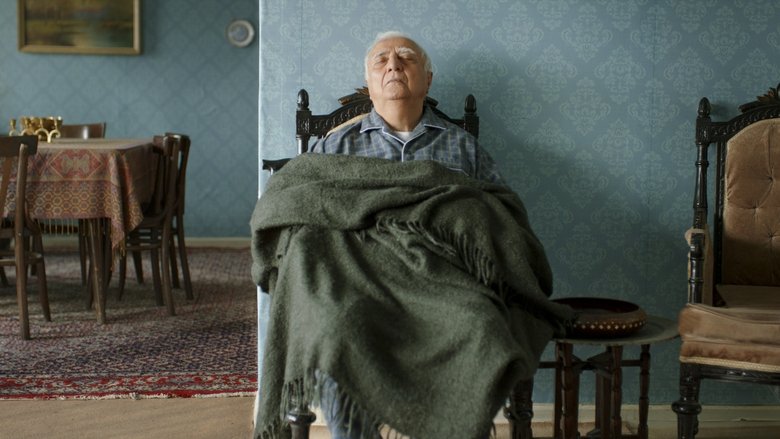 кадр из фильма یک شهروند کاملا معمولی