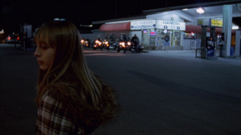 кадр из фильма Second Cousins Once Removed