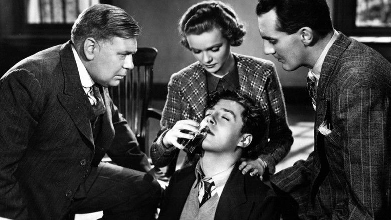 кадр из фильма Молодой и невинный