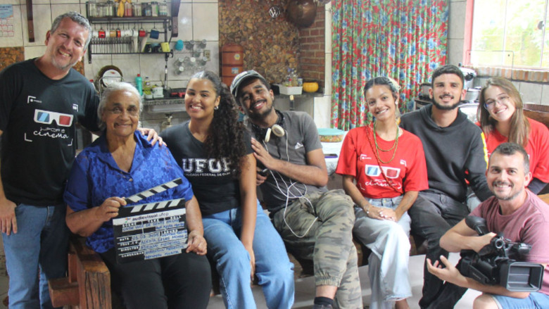 кадр из фильма Entre Nós