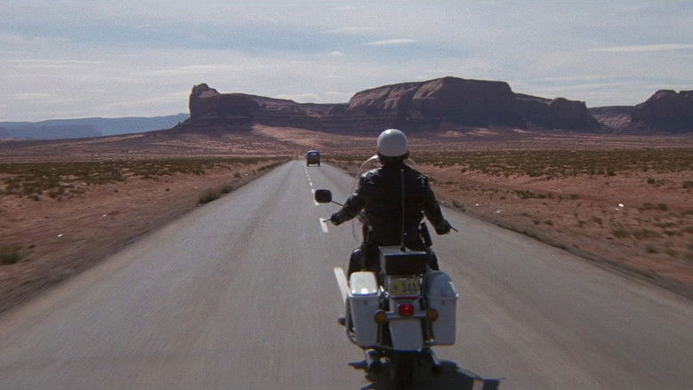 кадр из фильма Парни в синей форме