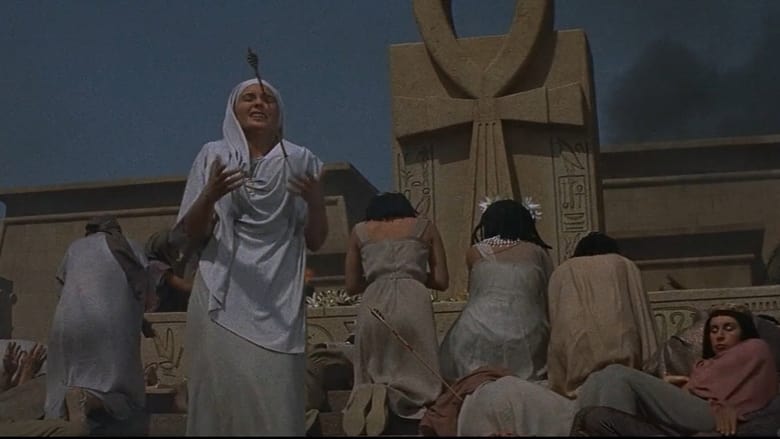 кадр из фильма Египтянин