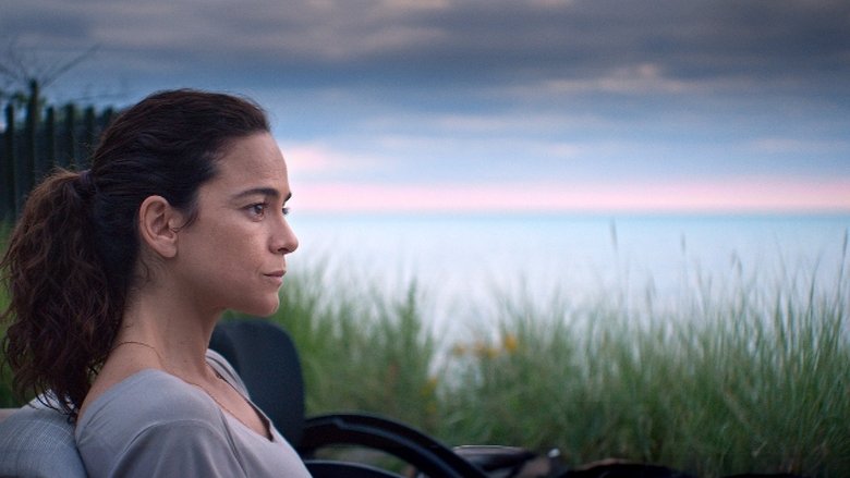 кадр из фильма House/Wife