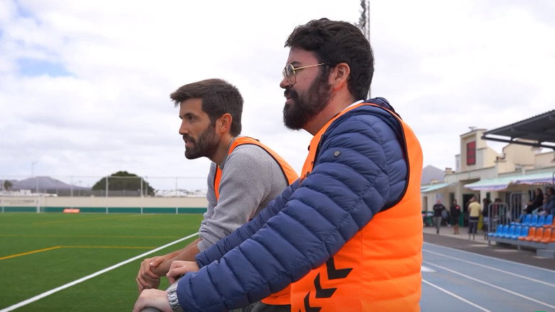 кадр из фильма 8islas, el documental del fútbol canario