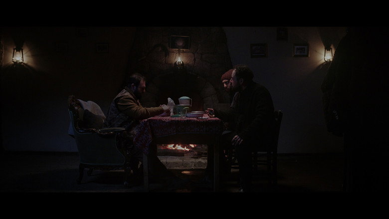 кадр из фильма Kesik Kulak