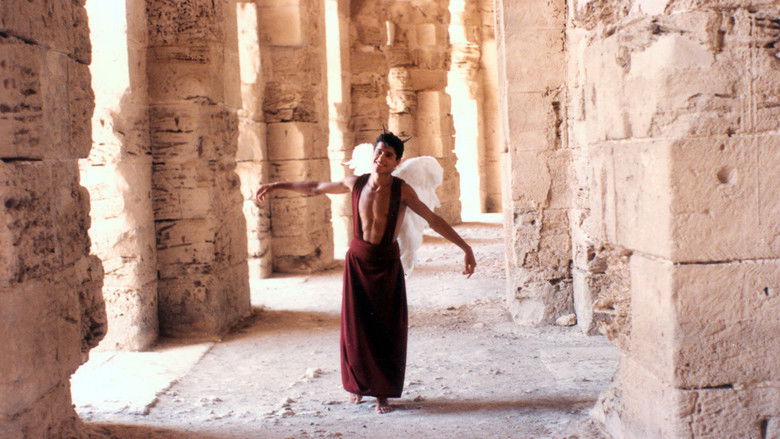 кадр из фильма Equinoccio, el jardín de las rosas