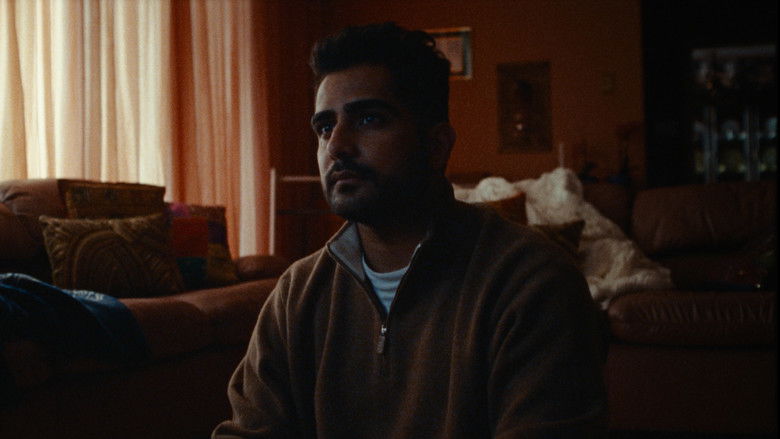 кадр из фильма How to Bury Your Father