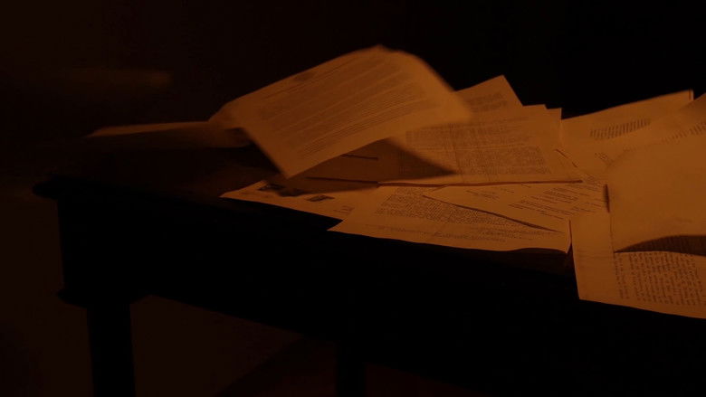 кадр из фильма A happy dystopia