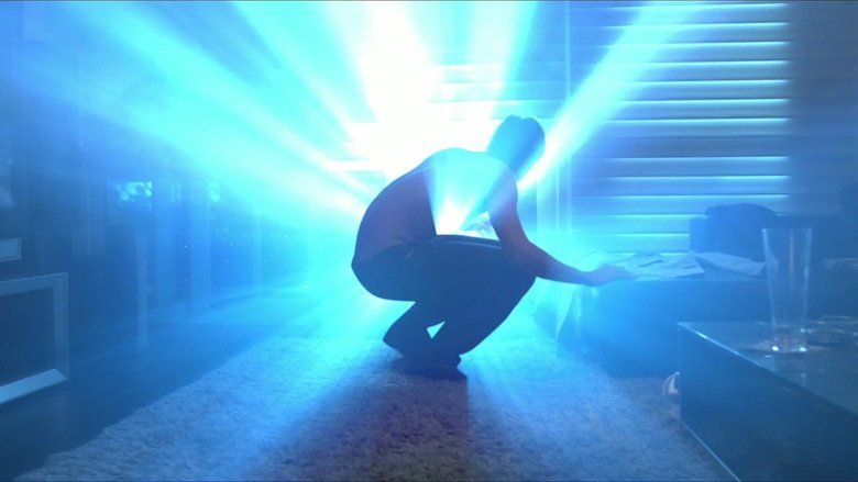 кадр из фильма Скайлайн