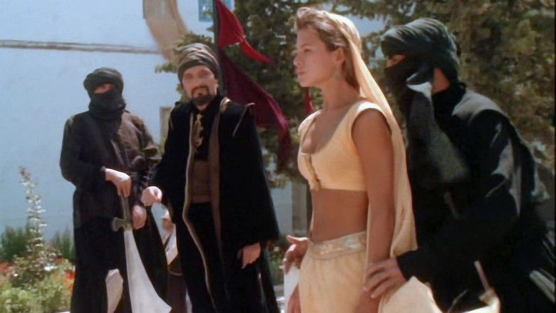 кадр из фильма Первый рыцарь при дворе Аладдина