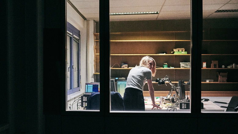 кадр из фильма Земля под моими ногами