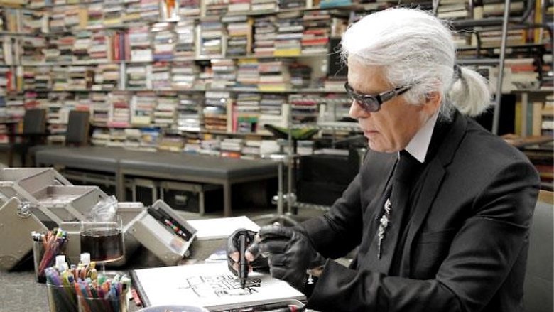 кадр из фильма Karl Lagerfeld se dessine