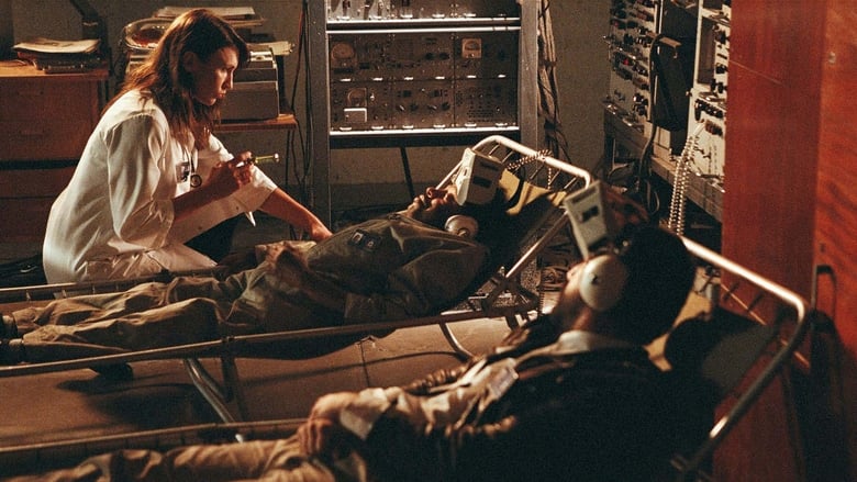 кадр из фильма Иисус показывает тебе путь к шоссе