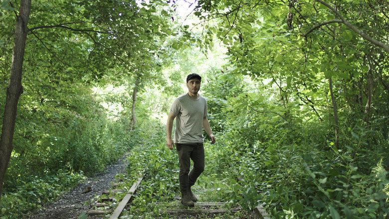 кадр из фильма TRAINTRACKS