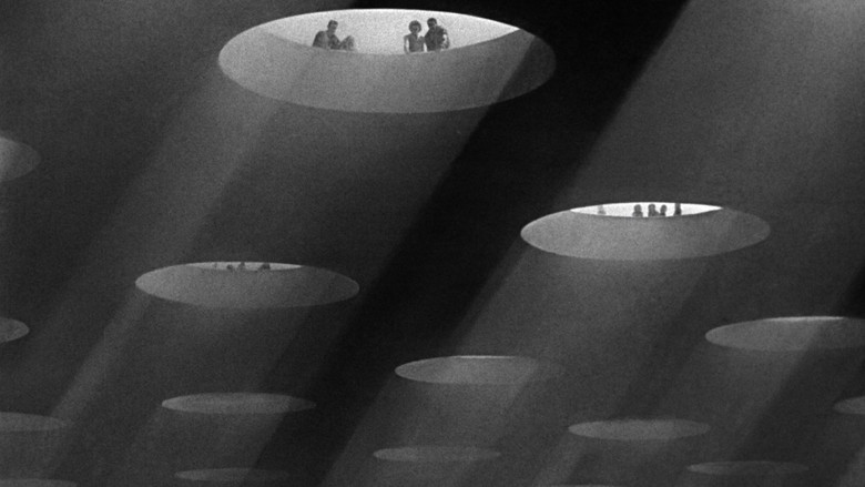 кадр из фильма Лестница в небо