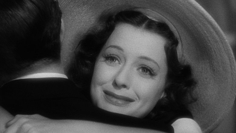 кадр из фильма Christmas in July