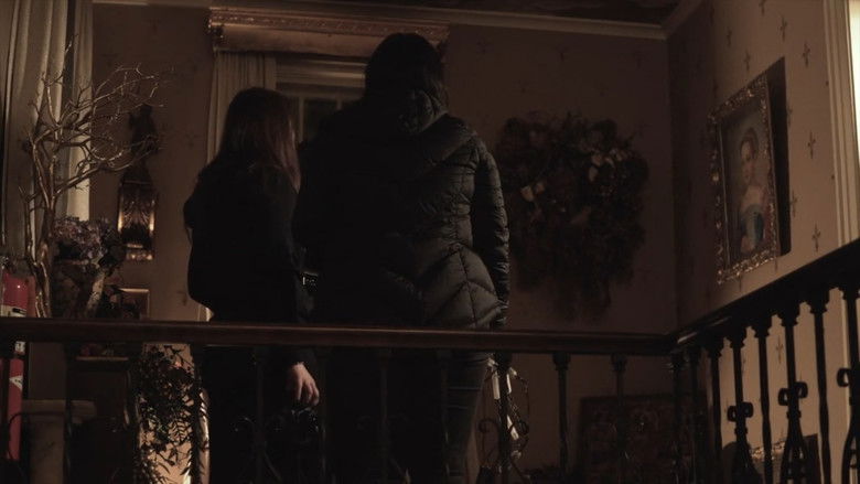 кадр из фильма Surrounded by Spirits