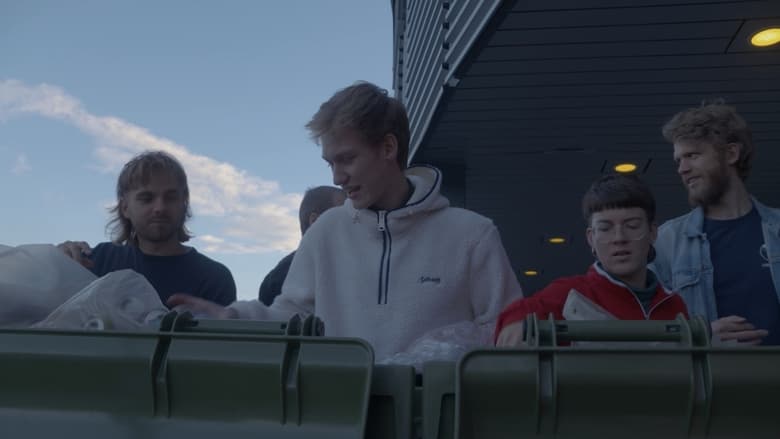 кадр из фильма Dumpster Diving