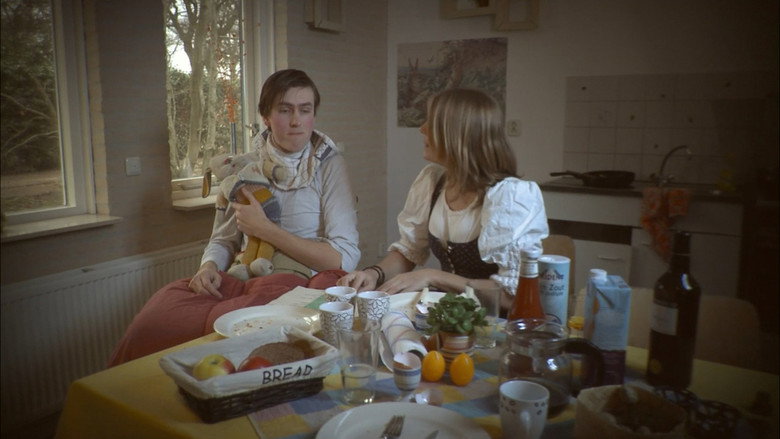 кадр из фильма Paashaat