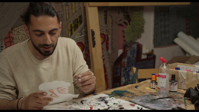 кадр из фильма Πίσω απ' τις Σκιές