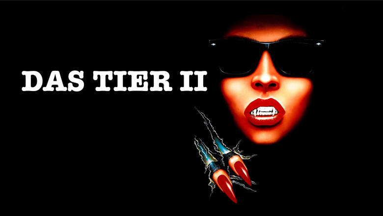 кадр из фильма Вой 2: Стирба – Сука-оборотень