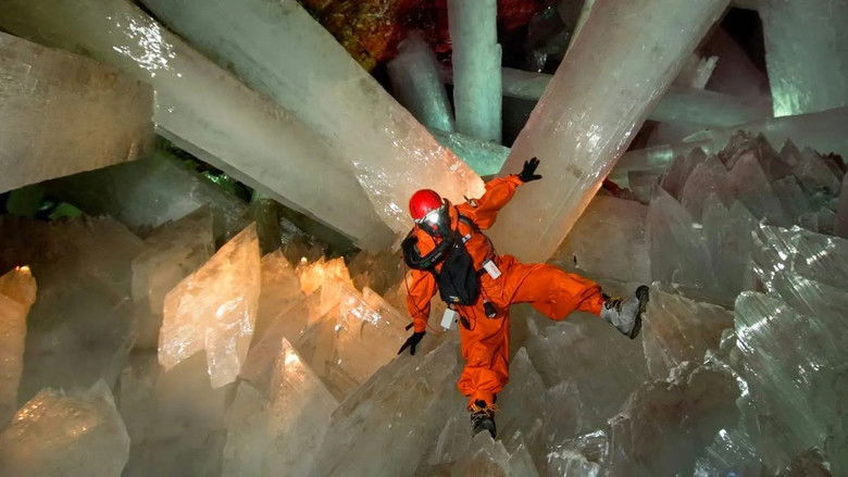кадр из фильма Naïca: La grotte aux cristaux géants