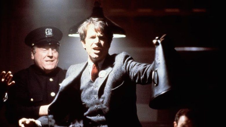 кадр из фильма Красные