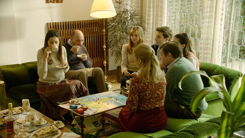 кадр из фильма Красный