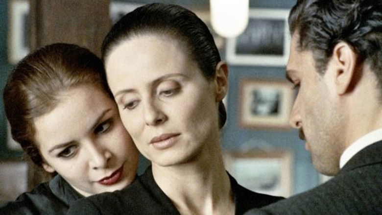 кадр из фильма La puta y la ballena