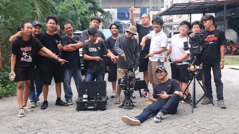 кадр из фильма Kita Bicara Sebelum Kau Mati