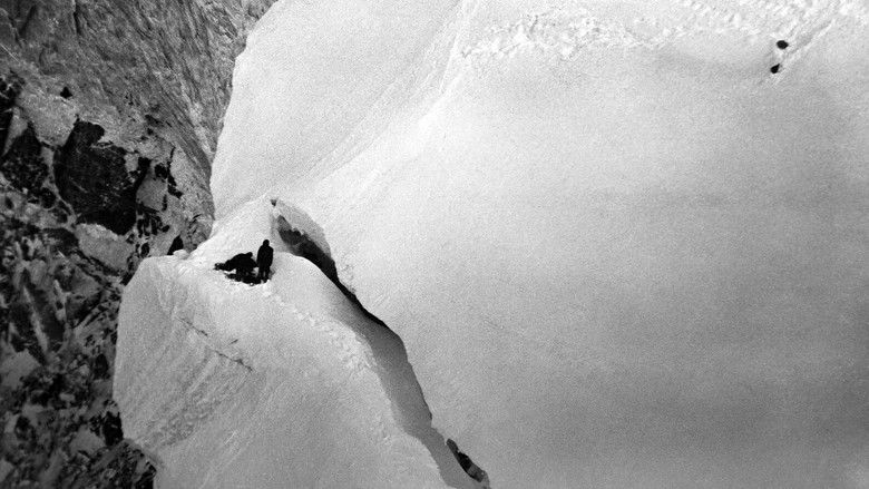 кадр из фильма Les Naufragés Du Mont Blanc