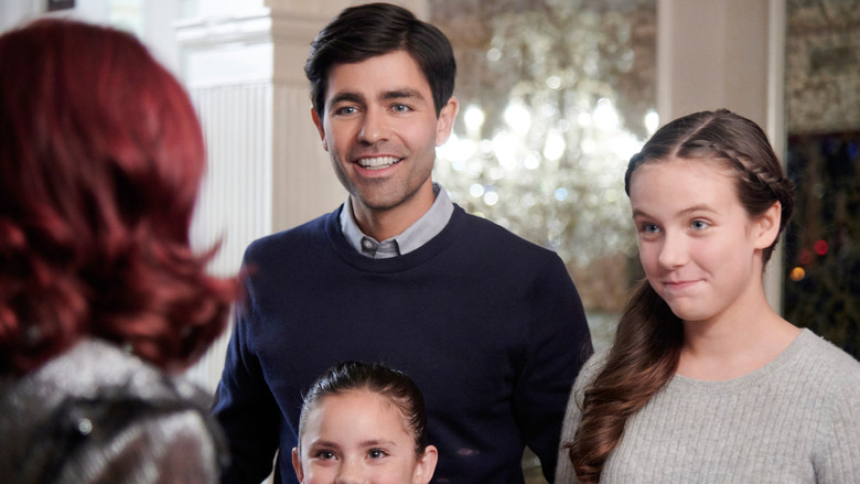 кадр из фильма Рождество в Грейсленде: Родина праздника