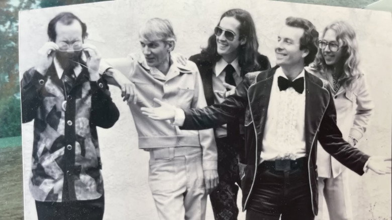 кадр из фильма Stand By for Failure: A Documentary About Negativland