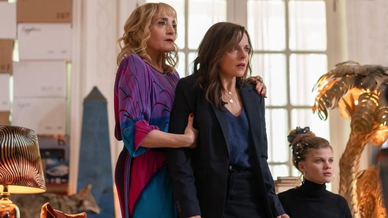 кадр из фильма Происхождение зла