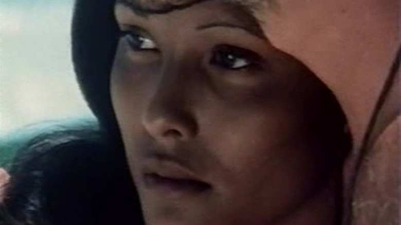 кадр из фильма Черная Эммануэль на необитаемом острове