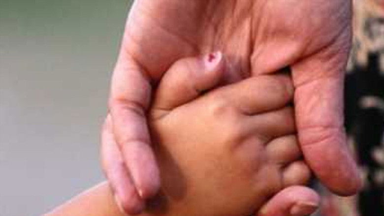 кадр из фильма I Have Tourette's But Tourette's Doesn't Have Me