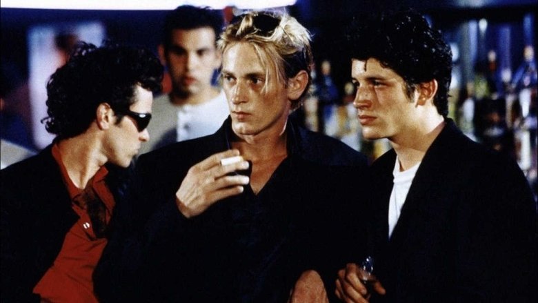 кадр из фильма Уже мертв