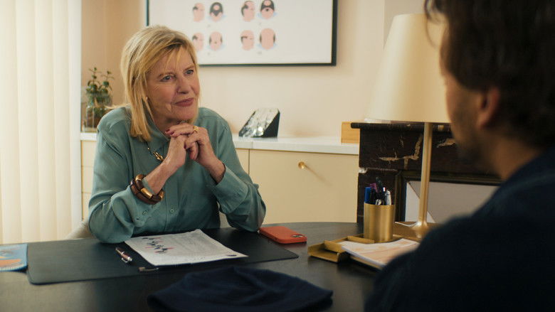 кадр из фильма Certains l'aiment chauve